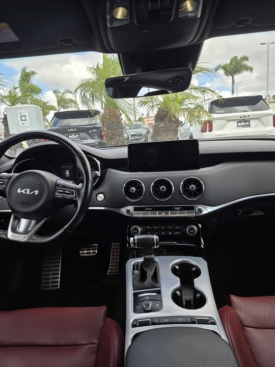 2022 Kia Stinger GT - Image 7 of 8