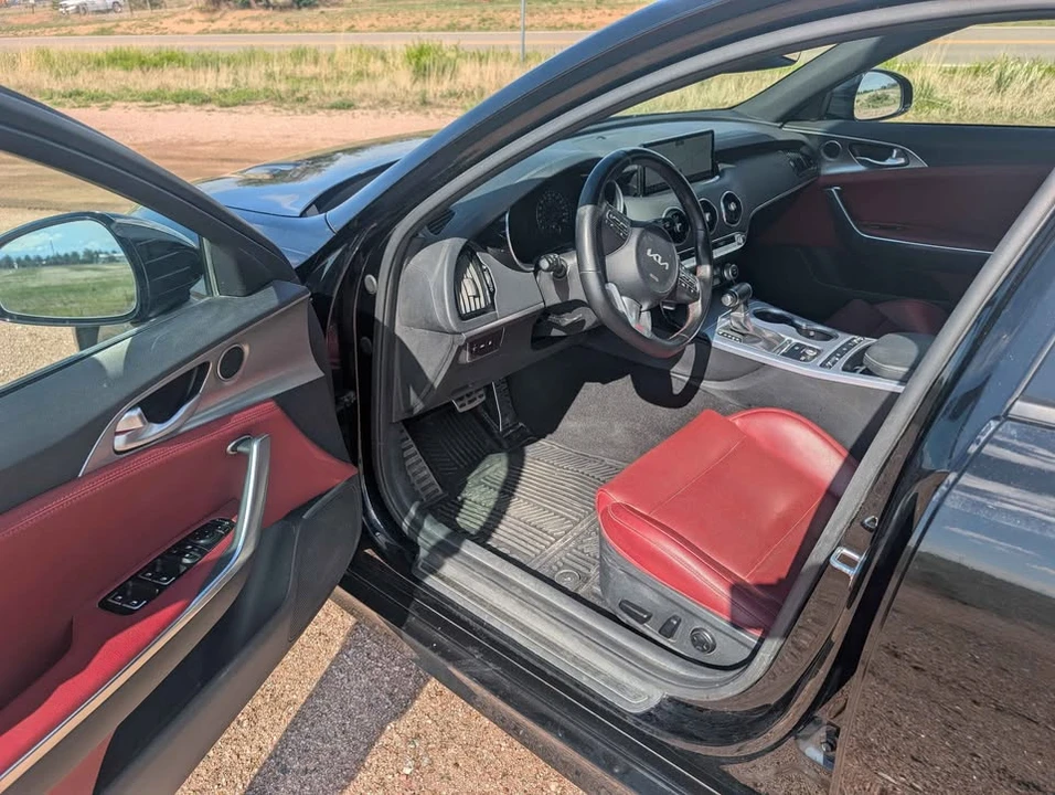 2022 Kia Stinger GT - Image 7 of 7