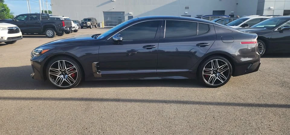 2022 Kia Stinger GT - Image 4 of 10