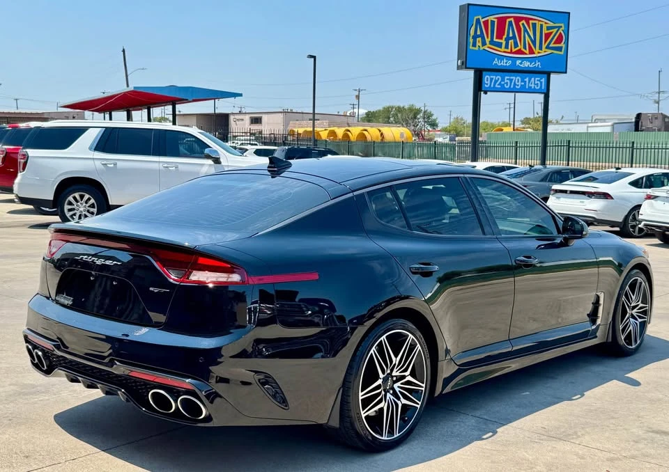 2022 Kia Stinger GT - Image 4 of 15