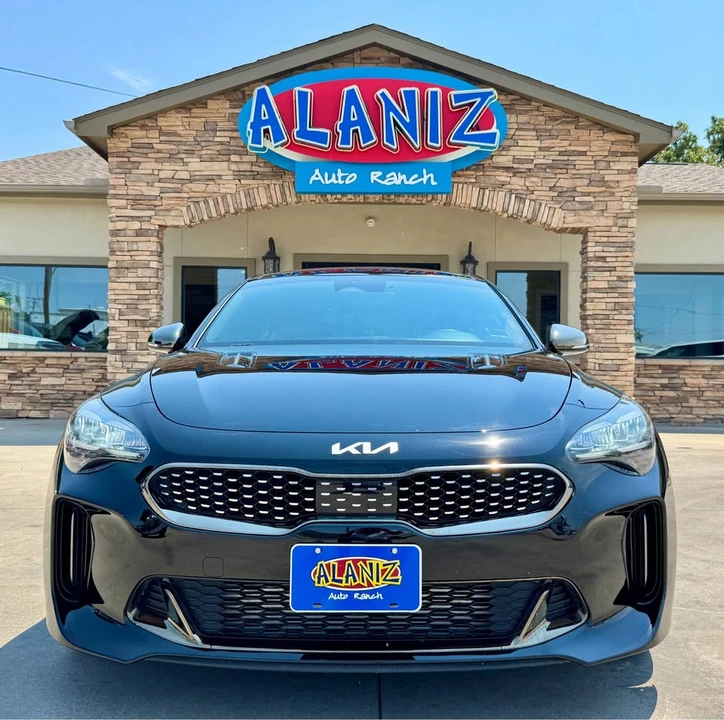2022 Kia Stinger GT - Image 2 of 15