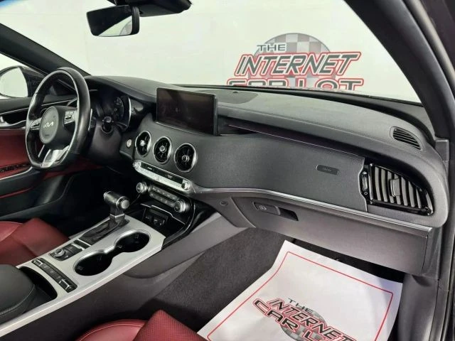 2022 Kia Stinger GT - Image 12 of 12