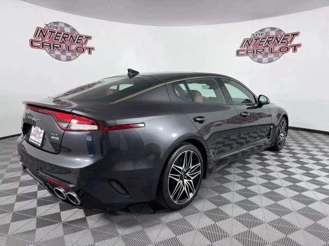 2022 Kia Stinger GT - Image 7 of 12