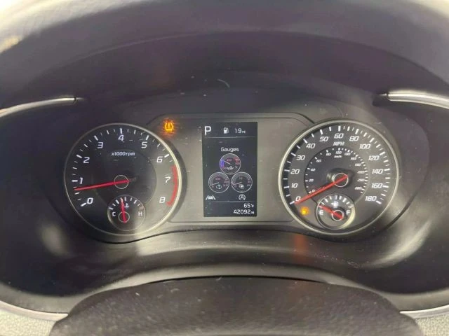 2022 Kia Stinger GT - Image 14 of 21