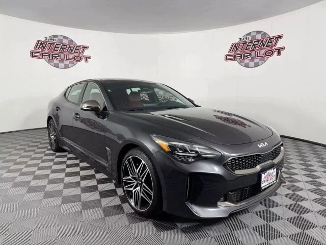 2022 Kia Stinger GT - Image 9 of 21