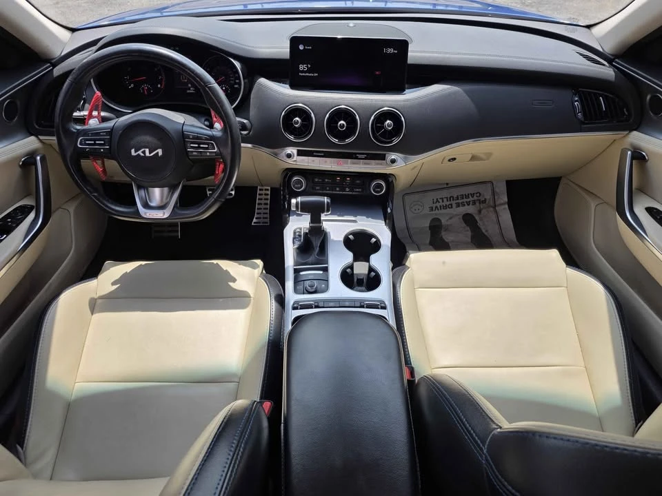 2022 Kia Stinger GT - Image 11 of 18