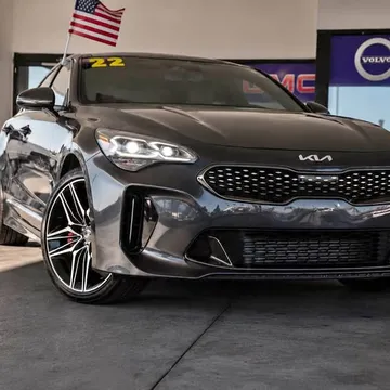 2022 Kia Stinger GT1 Sedan 4D
