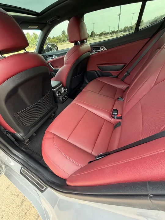 2022 Kia Stinger GT - Image 12 of 15