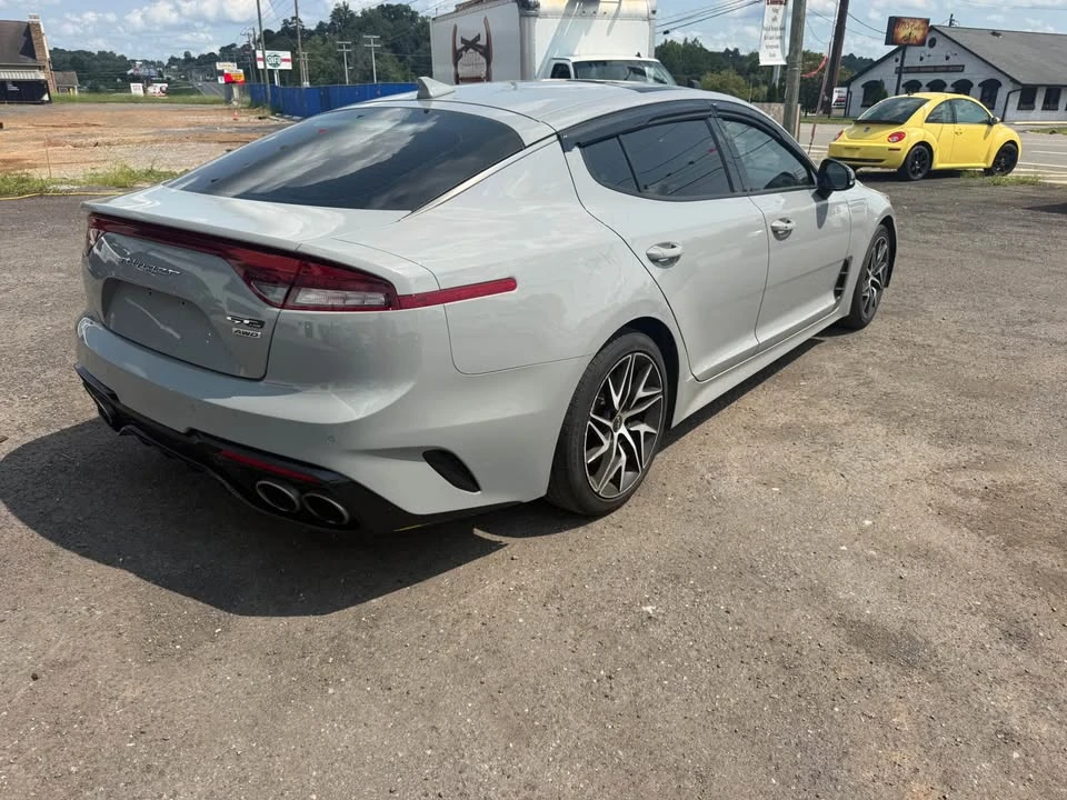 2022 Kia Stinger GT - Image 3 of 4