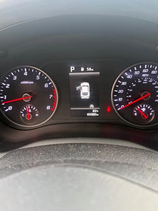 2022 Kia Stinger GT - Image 11 of 15