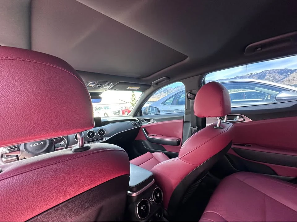 2022 Kia Stinger GT - Image 12 of 12