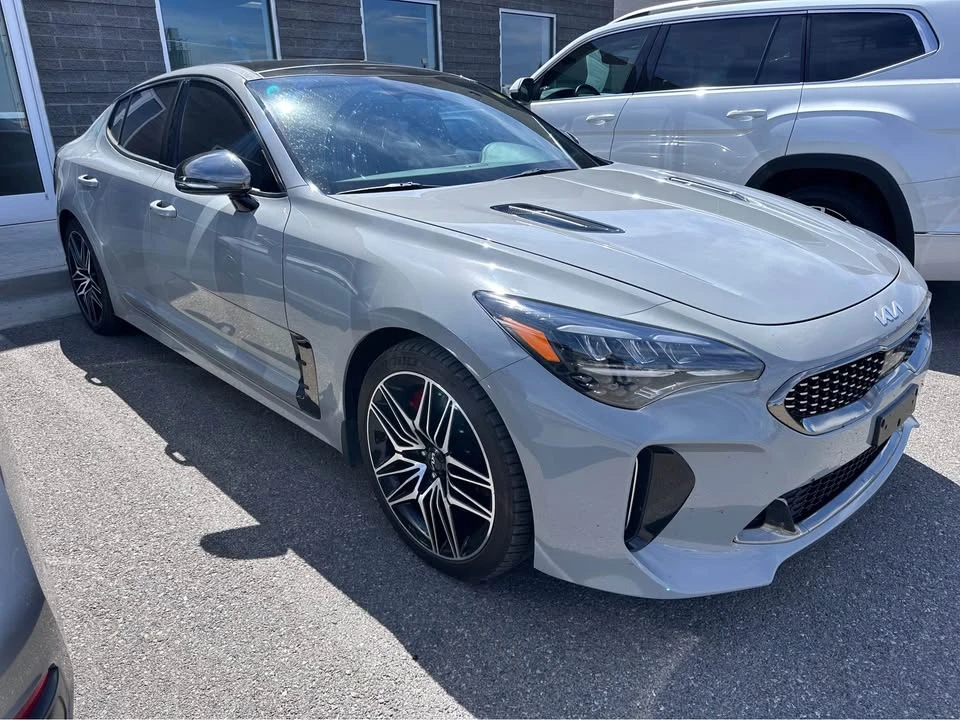 2022 Kia Stinger GT - Image 3 of 12