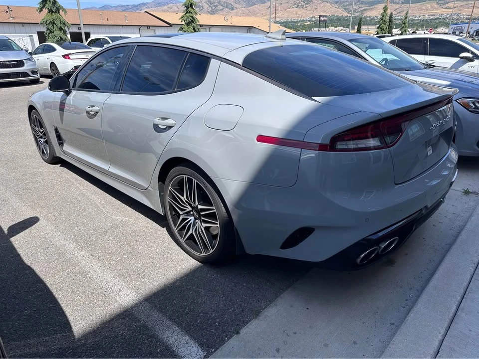 2022 Kia Stinger GT - Image 7 of 12