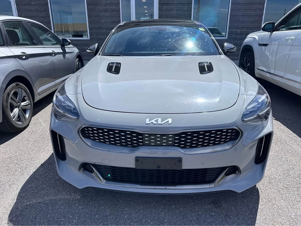 2022 Kia Stinger GT - Image 2 of 12