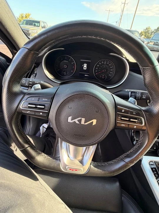 2022 Kia Stinger GT - Image 10 of 10
