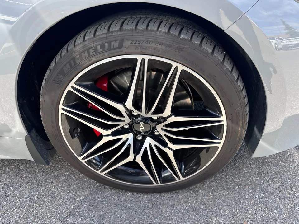 2022 Kia Stinger GT - Image 4 of 12