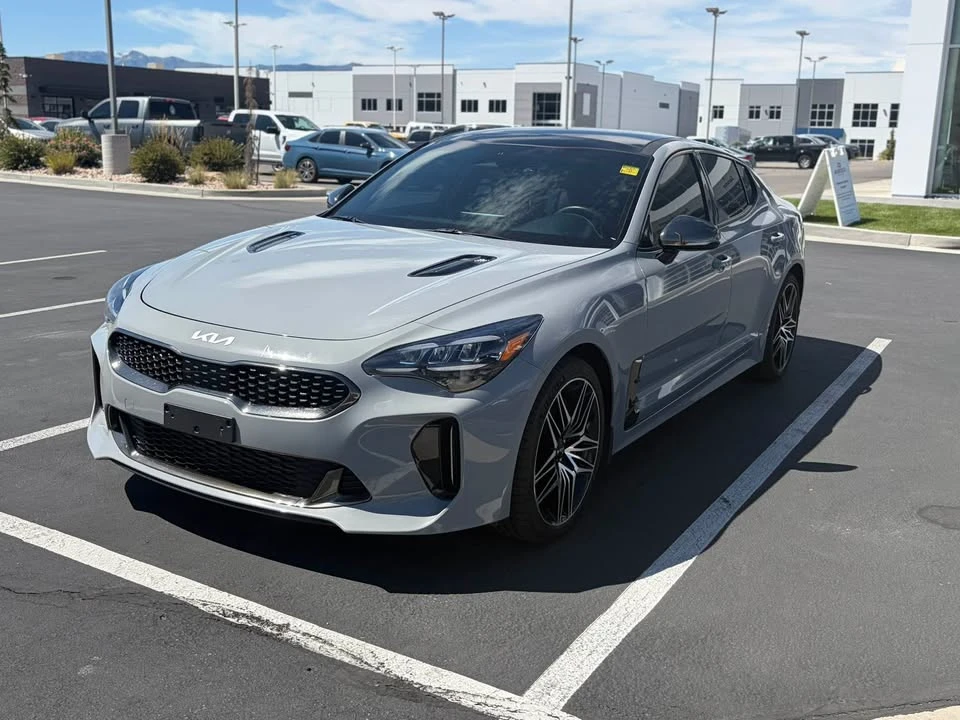 2022 Kia Stinger GT - Image 3 of 7