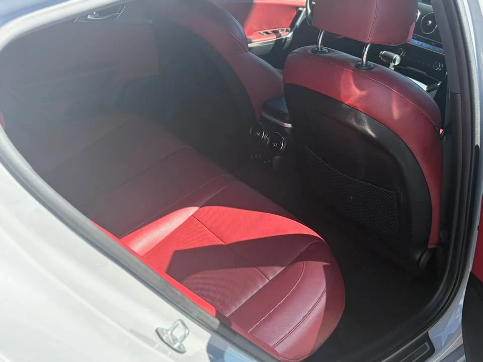 2022 Kia Stinger GT - Image 6 of 7