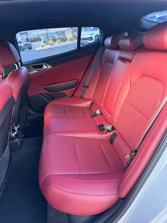 2022 Kia Stinger GT - Image 14 of 20