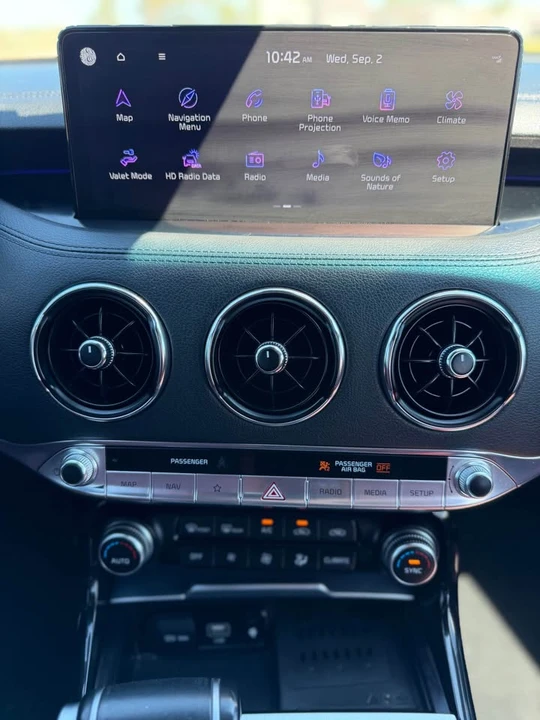 2022 Kia Stinger GT - Image 15 of 20