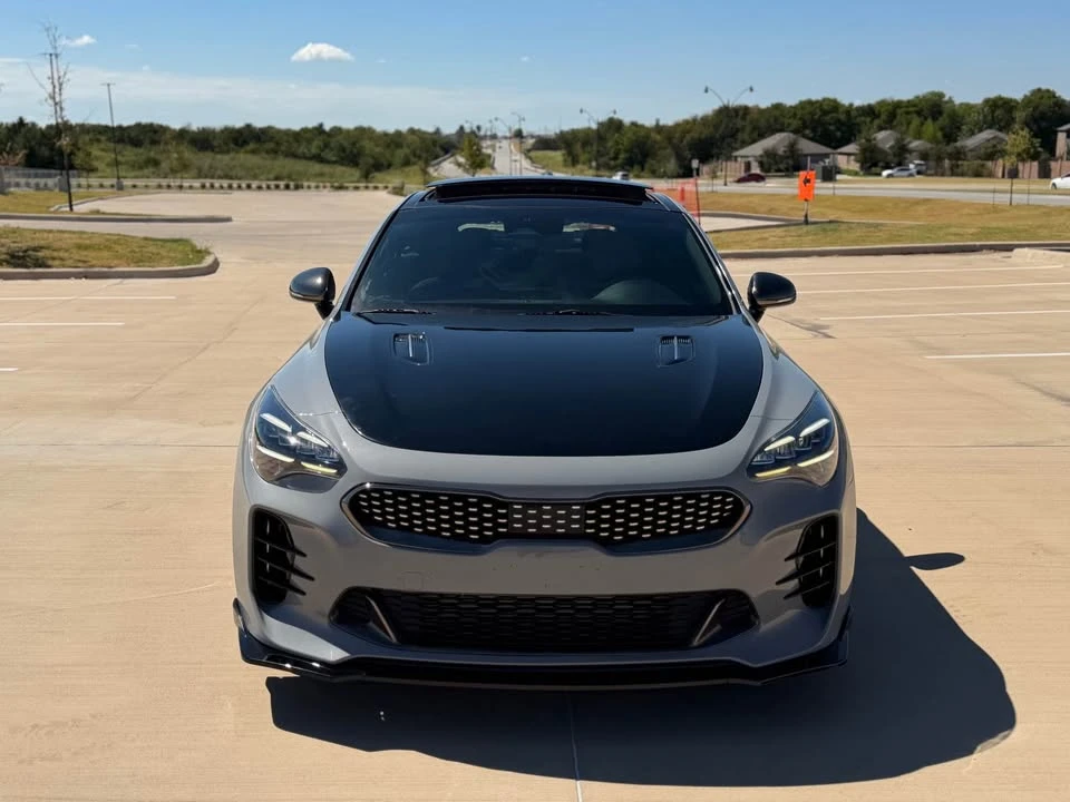2022 Kia Stinger GT - Image 2 of 20