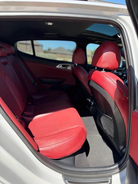 2022 Kia Stinger GT - Image 19 of 20