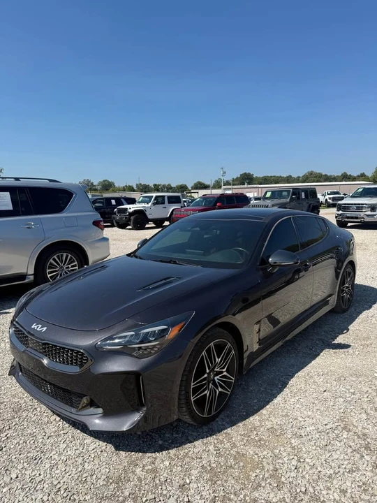 2022 Kia Stinger GT - Image 2 of 12