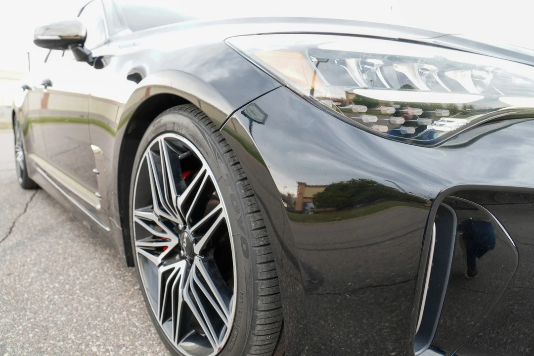 2022 Kia Stinger GT - Image 23 of 31