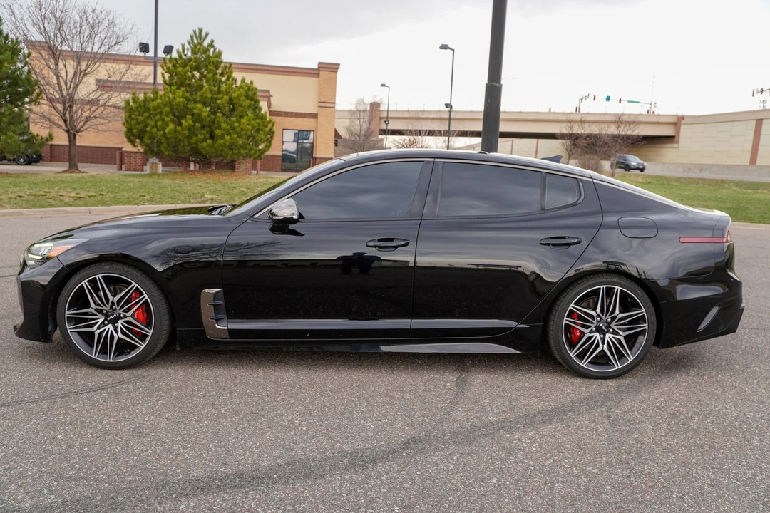 2022 Kia Stinger GT - Image 7 of 21