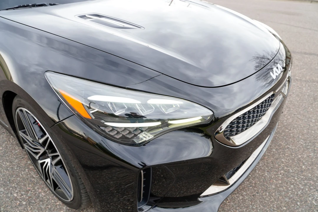 2022 Kia Stinger GT - Image 24 of 31