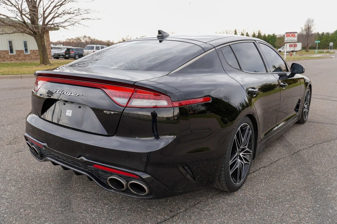 2022 Kia Stinger GT - Image 3 of 31