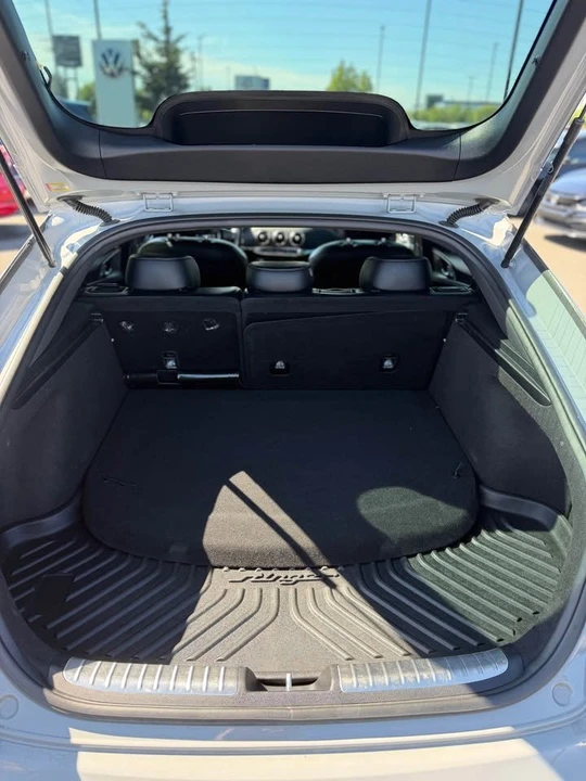 2022 Kia Stinger GT - Image 7 of 8