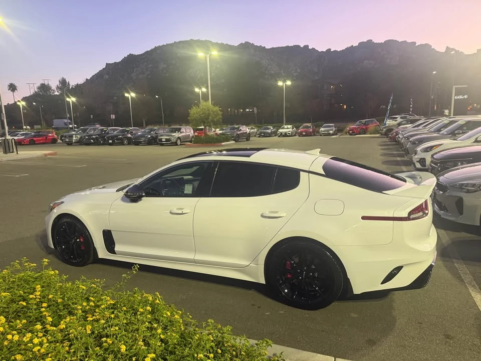 2022 Kia Stinger GT - Image 5 of 5