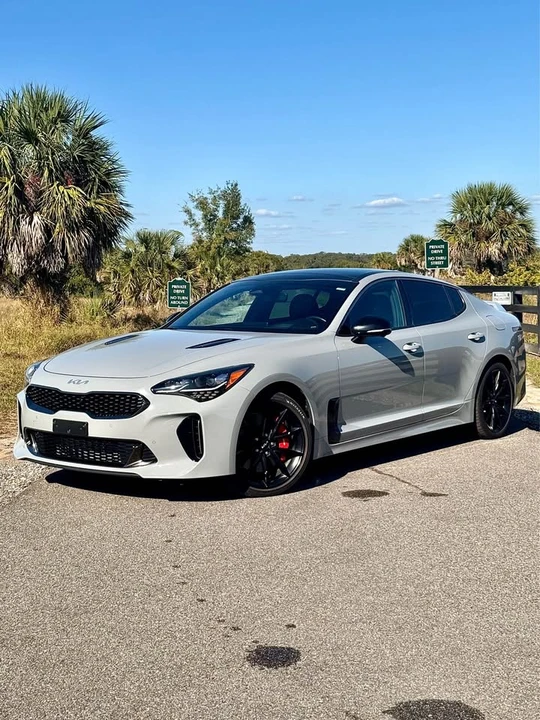 2022 Kia Stinger - Image 3 of 20