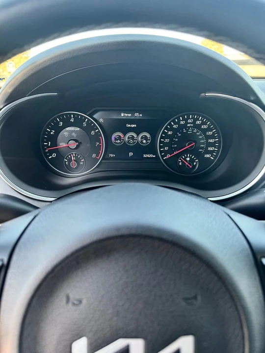 2022 Kia Stinger - Image 12 of 20