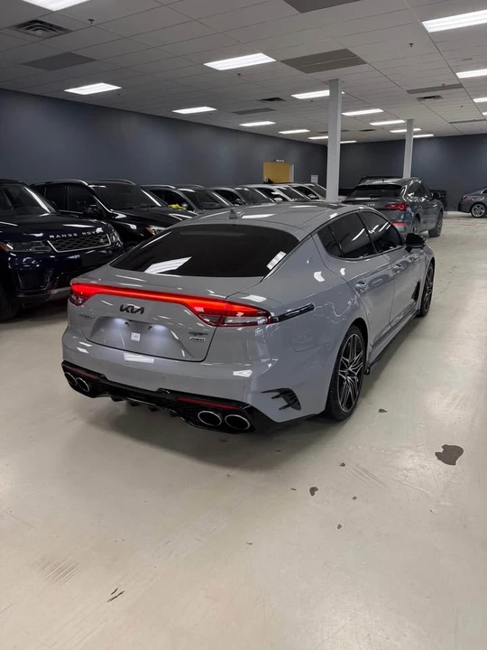 2022 Kia Stinger GT - Image 10 of 10