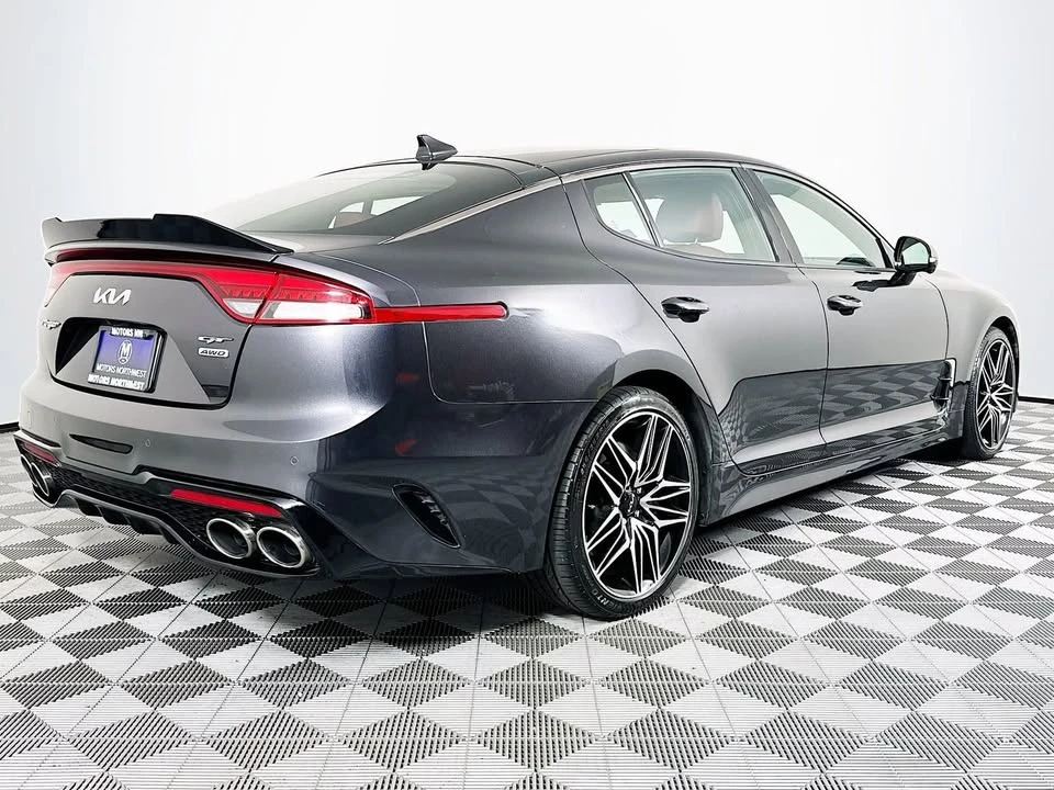 2022 Kia Stinger GT - Image 5 of 18