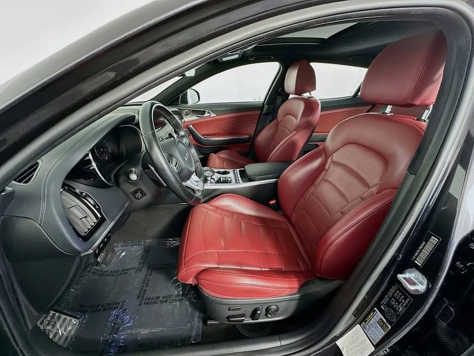 2022 Kia Stinger GT - Image 12 of 18