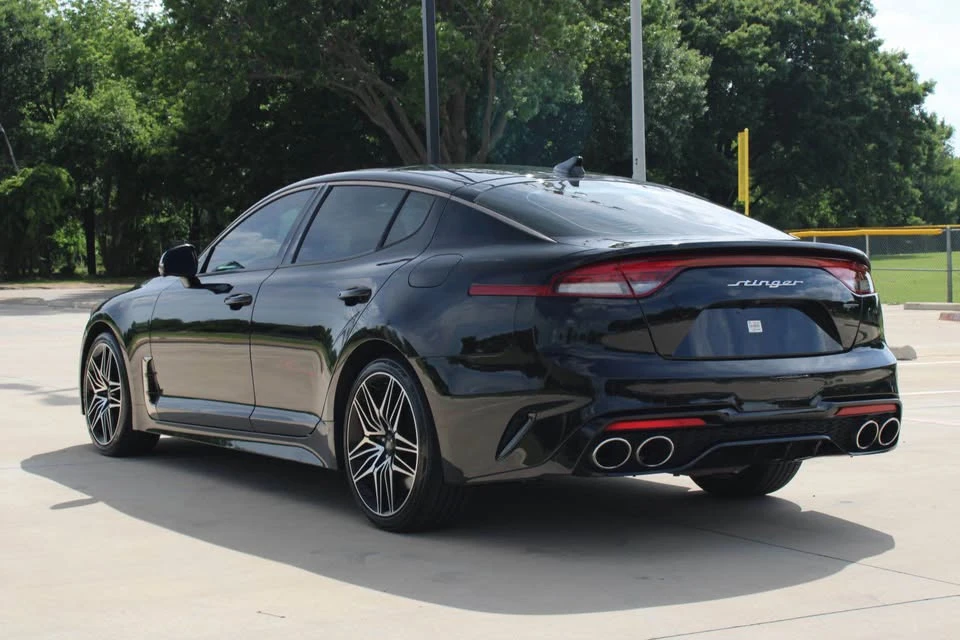 2022 Kia Stinger GT - Image 2 of 16