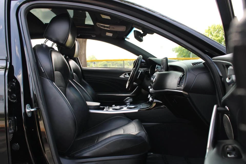 2022 Kia Stinger GT - Image 14 of 16