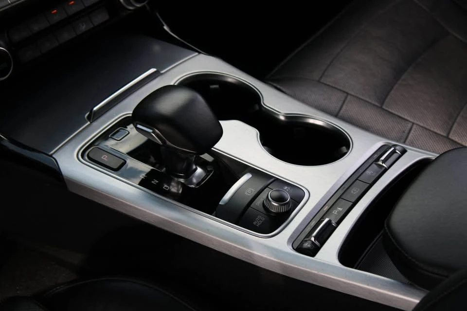 2022 Kia Stinger GT - Image 9 of 16