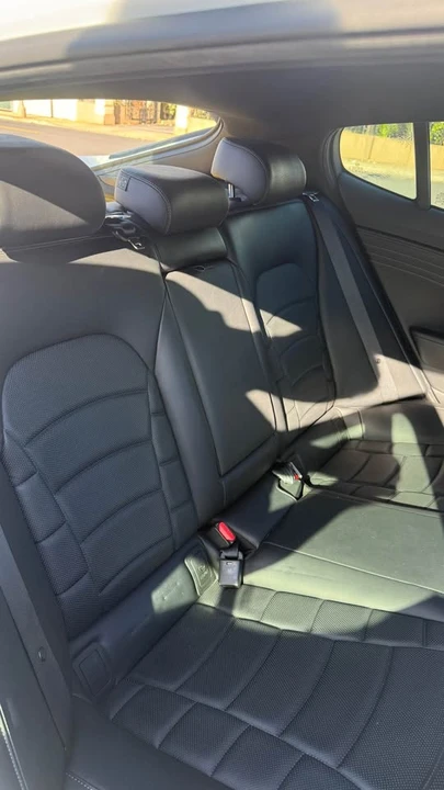 2022 Kia Stinger GT - Image 17 of 18