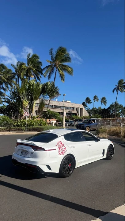 2022 Kia Stinger GT - Image 8 of 18