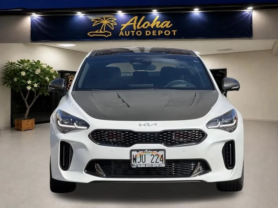 2022 Kia Stinger GT - Image 2 of 17
