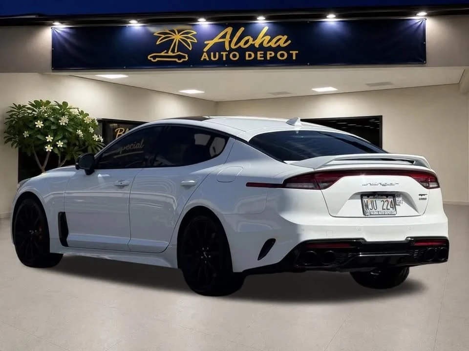 2022 Kia Stinger GT - Image 3 of 17