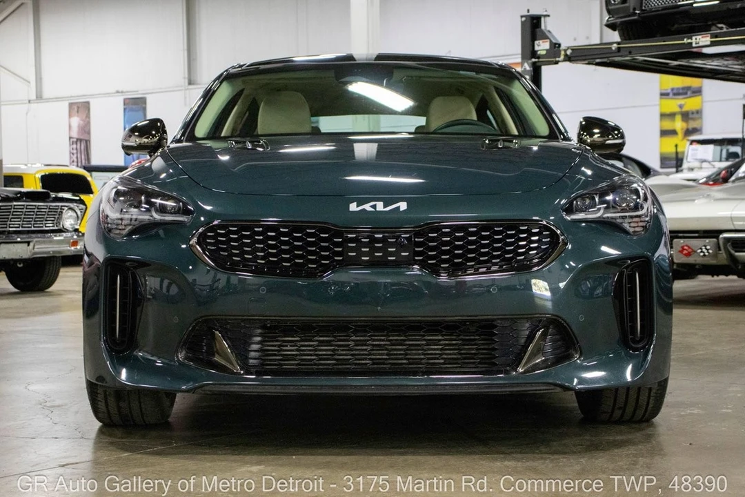 2022 Kia Stinger GT - Image 12 of 12