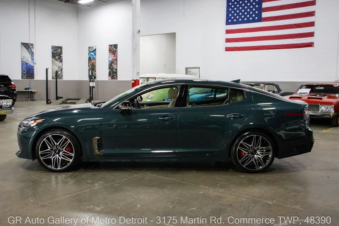 2022 Kia Stinger GT - Image 3 of 12