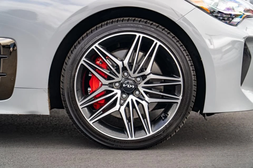 2022 Kia Stinger GT - Image 5 of 20