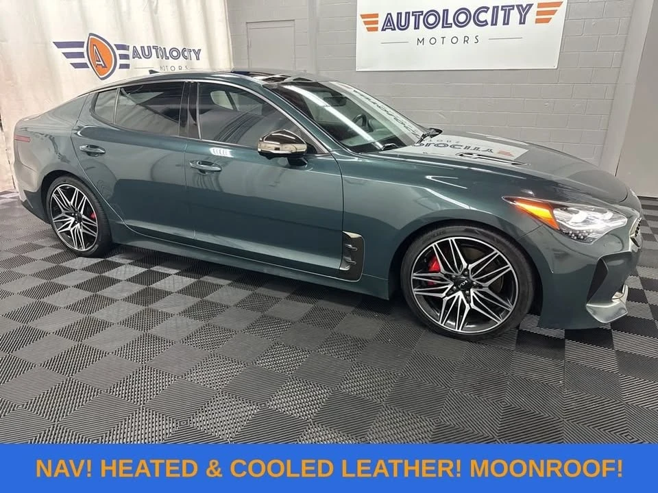 2022 Kia Stinger GT - Image 10 of 20