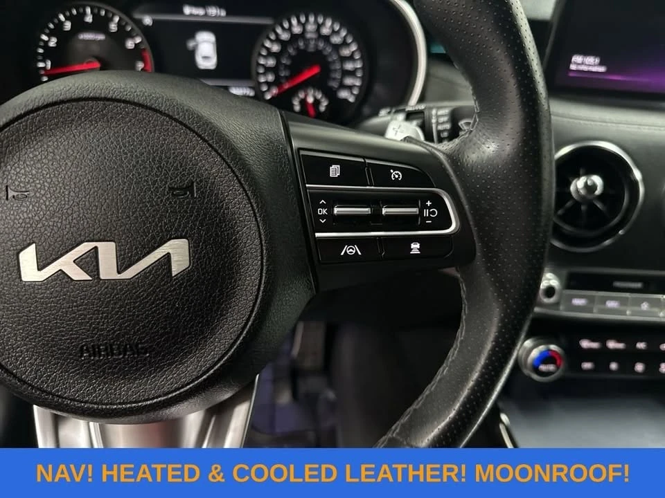2022 Kia Stinger GT - Image 19 of 20